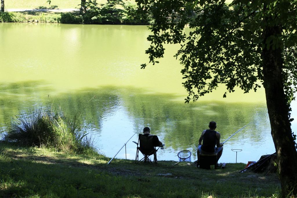 Lac De Cancon エクステリア 写真
