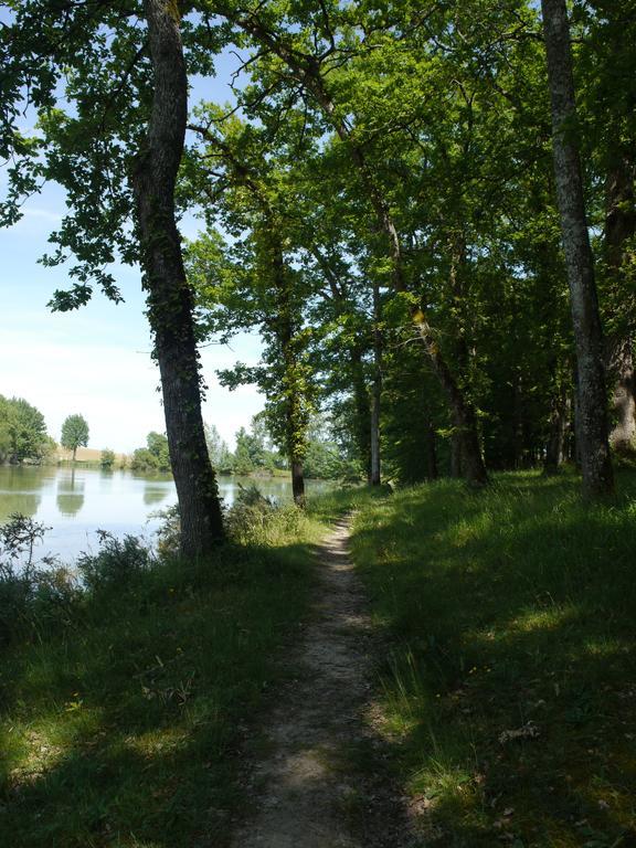 Lac De Cancon エクステリア 写真
